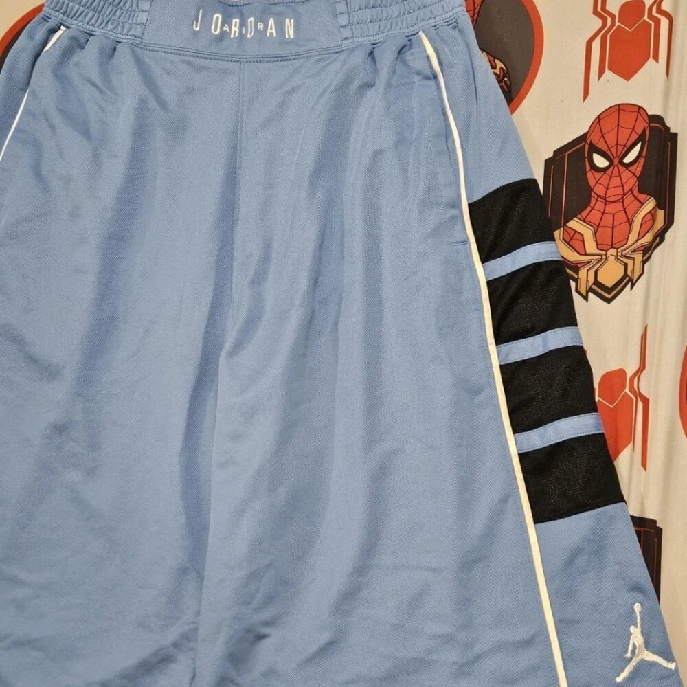 SHORTS JORDAN LEGEND BLUE BLACK WHITE SIZE M MEN'S